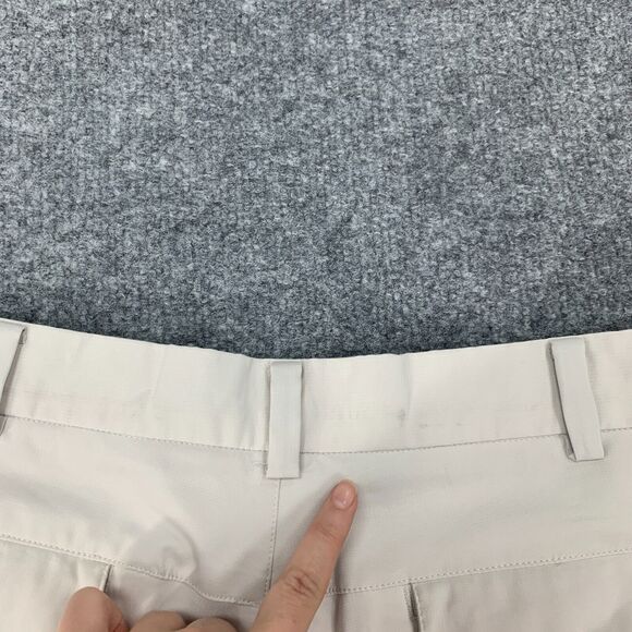Nike Golf Pants Mens 34 Beige Chino Stretch Tour Performance Dri Fit Modern Tech - Picture 10 of 15